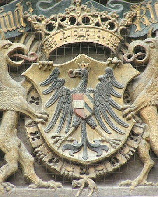 Einköpfiger Königsadler Kaiser Maximilians I. (Goldenes Dachl, Innsbruck, Foto: A. Prock)